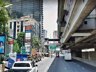 À louer local commercial à Sathon, Bangkok