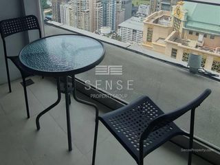Condo en alquiler de 3 habitaciones en Pathum Wan, Bangkok