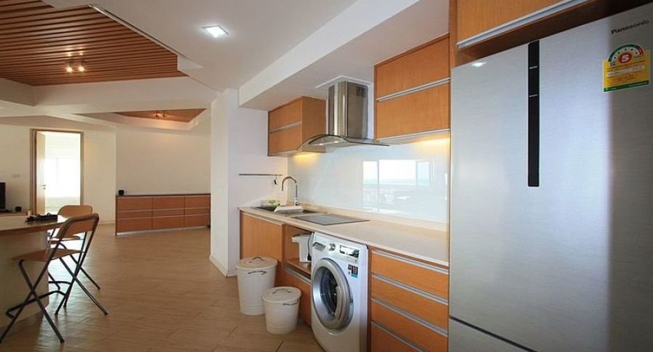 For rent 3 bedrooms condo in Bang Lamung, Chonburi