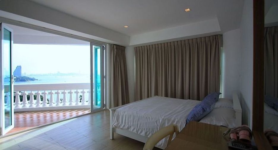 For rent 3 bedrooms condo in Bang Lamung, Chonburi