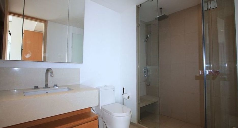 For rent 3 bedrooms condo in Bang Lamung, Chonburi