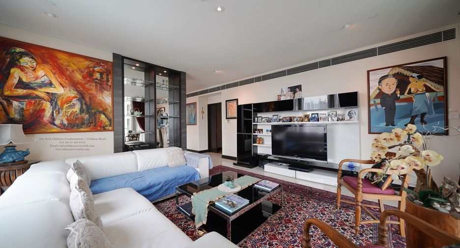 For sale 4 bed condo in Pathum Wan, Bangkok