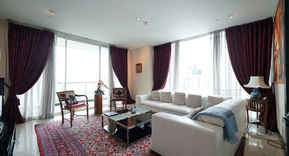 For sale 4 bed condo in Pathum Wan, Bangkok