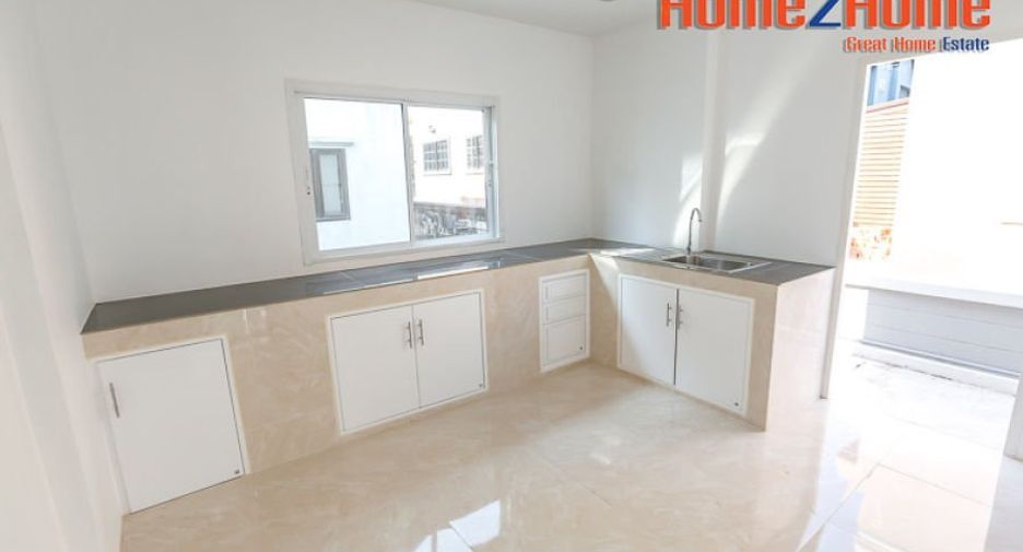 For sale 3 bedrooms house in Bang Khun Thian, Bangkok