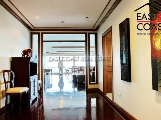 For sale 3 ベッドルーム condo in Na Jomtien, Pattaya