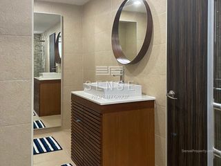 For sale 5 Beds condo in Watthana, Bangkok