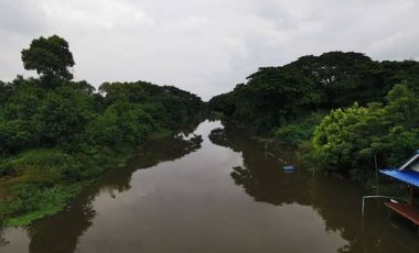 出售 土地 在 Nong Chok, 曼谷