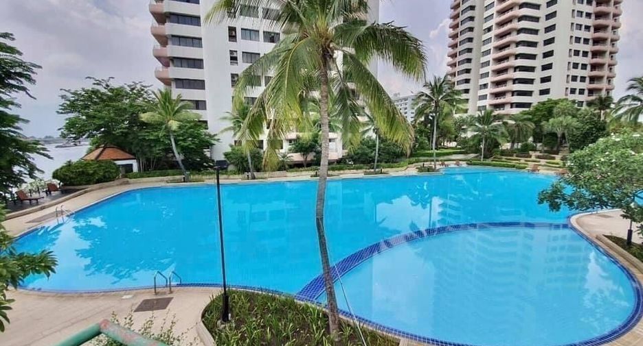 For sale 3 bed condo in Mueang Nonthaburi, Nonthaburi