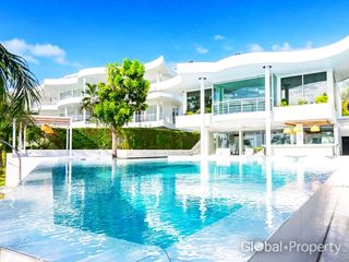 For sale 2 bedrooms condo in Na Jomtien, Pattaya