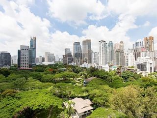 For sale 2 bedrooms condo in Pathum Wan, Bangkok