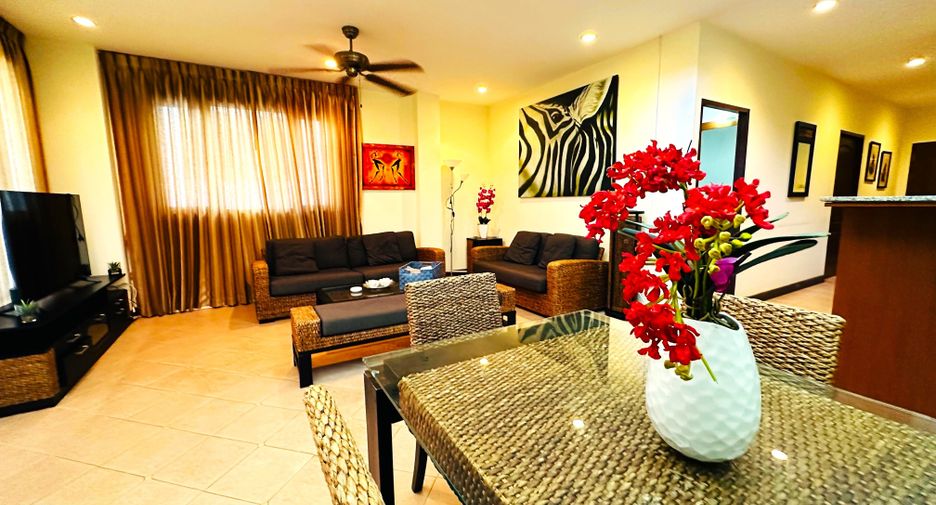For rent 3 Beds condo in Na Jomtien, Pattaya