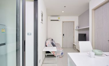 For sale 1 bed condo in Khlong Toei, Bangkok