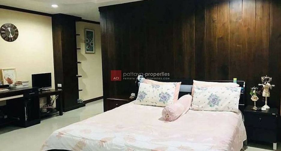 出售 4 卧室 独立屋 在 Bang Lamung, Chon Buri