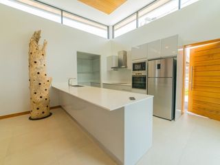 For rent and for sale 3 bedrooms villa in Thalang, Phuket