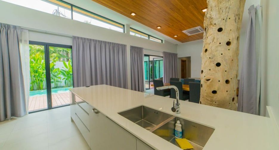 For rent and for sale 3 bedrooms villa in Thalang, Phuket