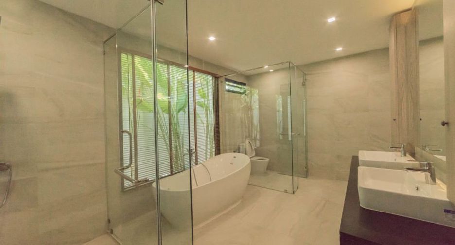 For rent and for sale 3 bedrooms villa in Thalang, Phuket