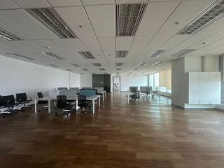 For rent 1 bed office in Phaya Thai, Bangkok