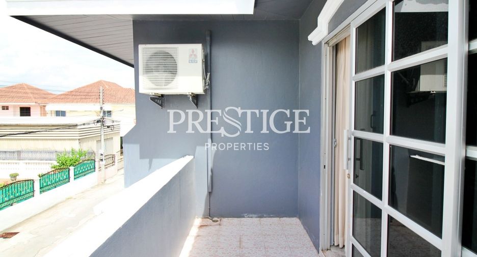 For sale 4 bedrooms house in Bang Lamung, Chonburi