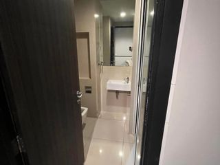 For rent and for sale 1 bed house in Khlong Toei, Bangkok