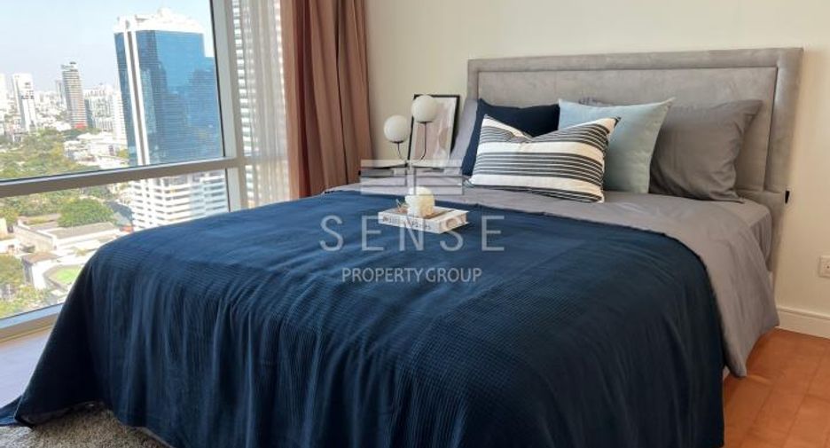 For rent 2 bedrooms condo in Khlong Toei, Bangkok