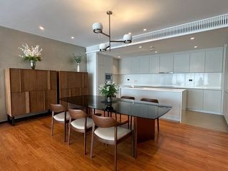 For sale 3 bed condo in Watthana, Bangkok