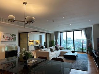 For sale 3 bed condo in Watthana, Bangkok