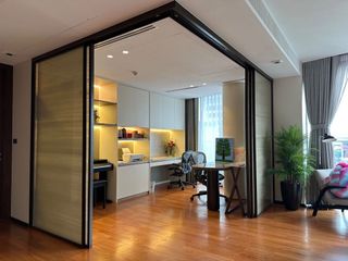For sale 3 bed condo in Watthana, Bangkok