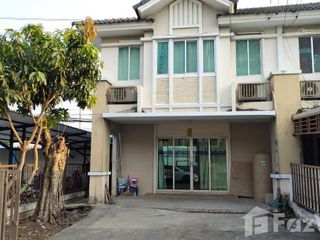 For rent 3 Beds townhouse in Thanyaburi, Pathum Thani