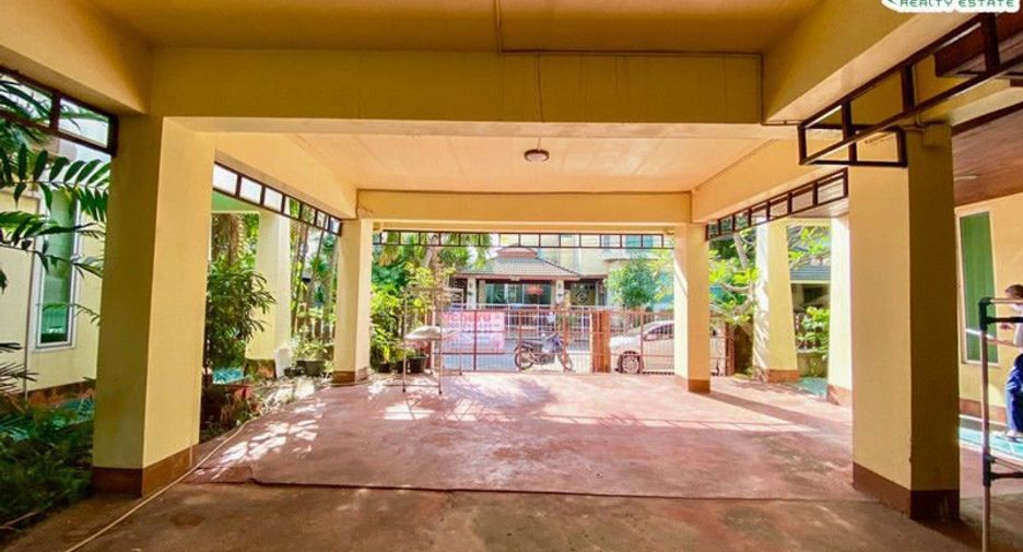 Casa en venta de 4 habitaciones en Khan Na Yao, Bangkok