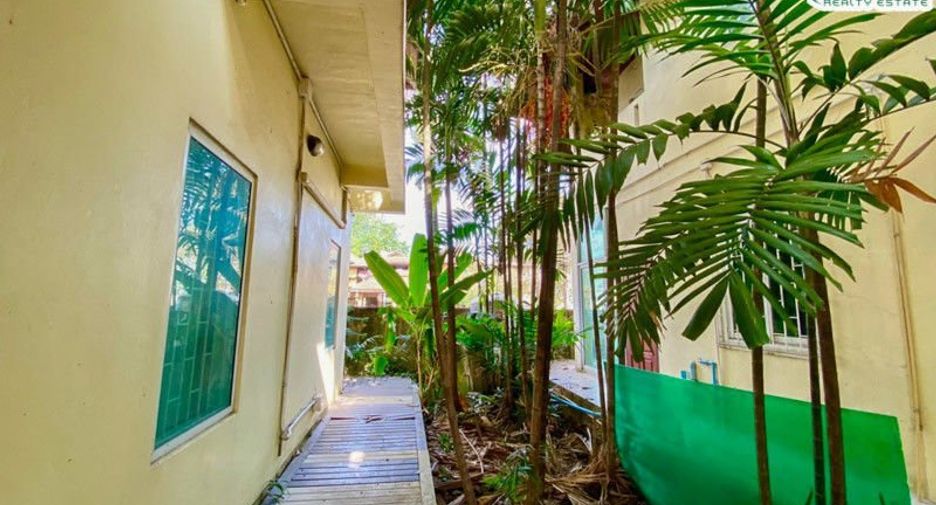 Casa en venta de 4 habitaciones en Khan Na Yao, Bangkok