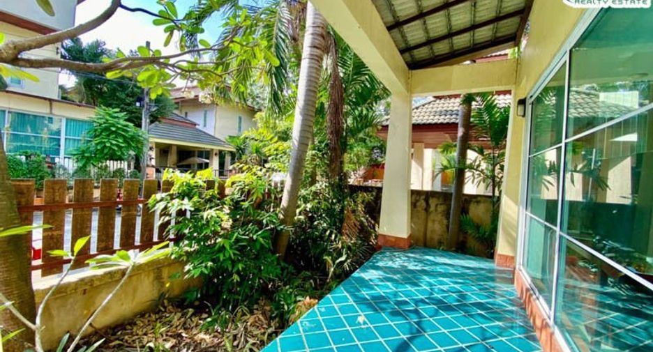 Casa en venta de 4 habitaciones en Khan Na Yao, Bangkok