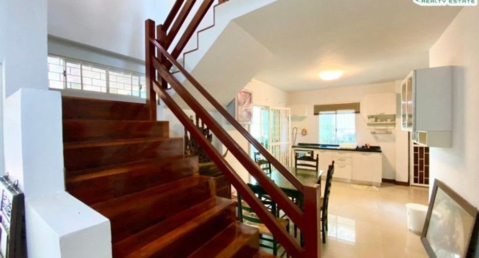 Casa en venta de 4 habitaciones en Khan Na Yao, Bangkok
