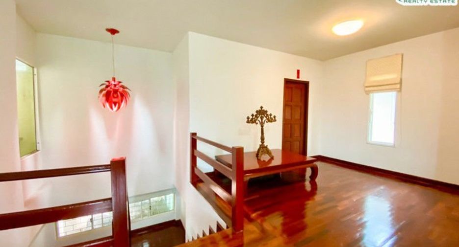 Casa en venta de 4 habitaciones en Khan Na Yao, Bangkok