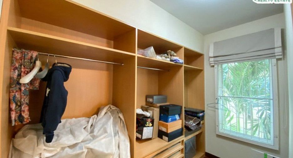 Casa en venta de 4 habitaciones en Khan Na Yao, Bangkok