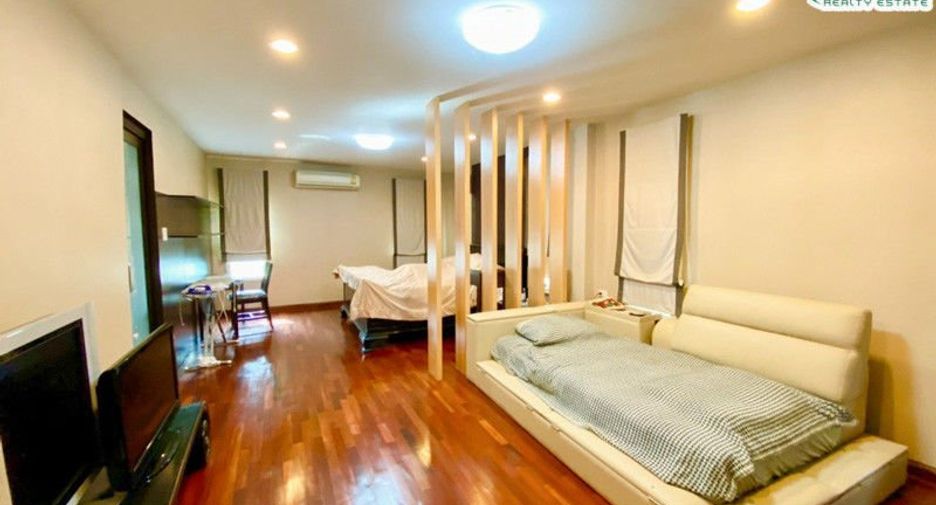 Casa en venta de 4 habitaciones en Khan Na Yao, Bangkok