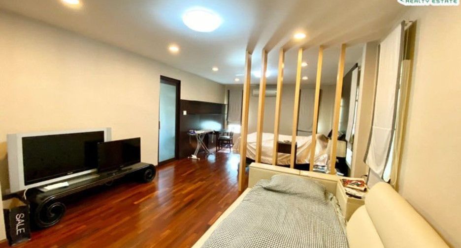 Casa en venta de 4 habitaciones en Khan Na Yao, Bangkok