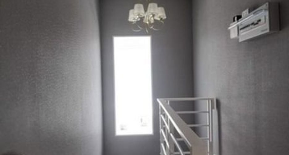 Haus zum Kauf mit 3 Zimmer in Lat Krabang, Bangkok