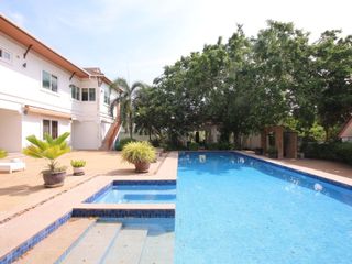 For sale 5 bed villa in Hua Hin, Prachuap Khiri Khan