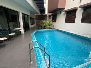 For sale 3 bed villa in Khlong Toei, Bangkok