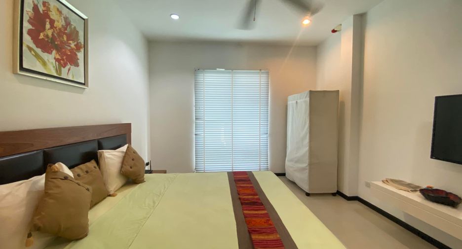 For rent 3 bed townhouse in Mueang Phuket, Phuket
