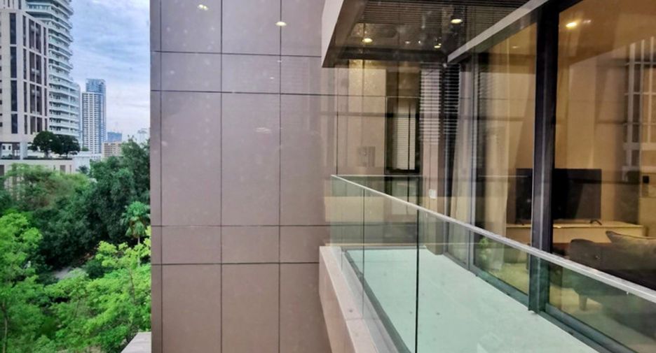 For rent 2 bedrooms condo in Khlong Toei, Bangkok