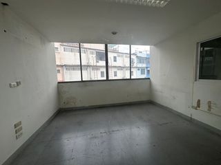For rent 1 bed office in Khlong Toei, Bangkok