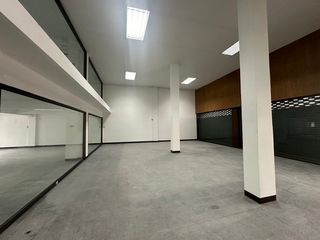 For rent 1 bed office in Khlong Toei, Bangkok