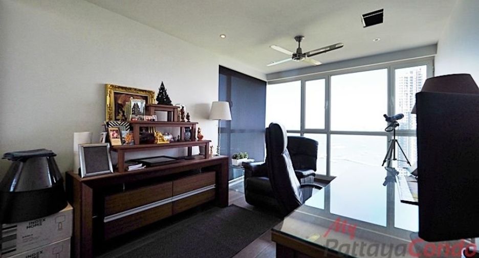 出售 3 卧室 公寓 在 Bang Lamung, Chon Buri