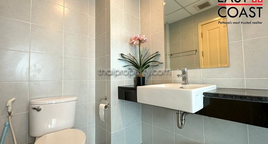 For sale studio condo in Bang Lamung, Chonburi