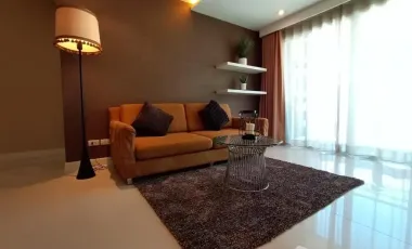 For rent 3 bed condo in Watthana, Bangkok