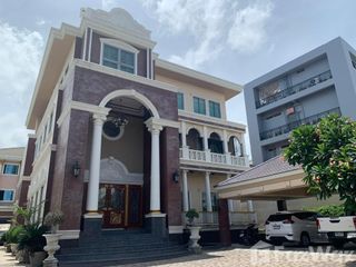 For sale 5 Beds house in Thung Khru, Bangkok