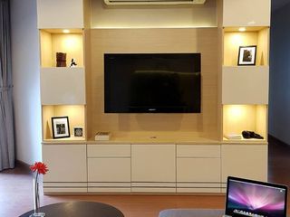 For rent 3 Beds condo in Huai Khwang, Bangkok
