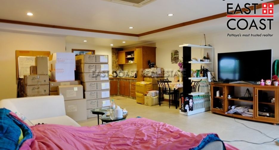 For sale 1 bed condo in Sattahip, Chonburi