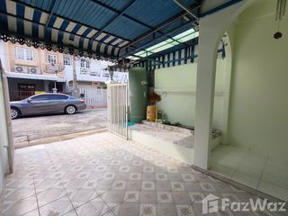 For rent 2 Beds townhouse in Lat Phrao, Bangkok